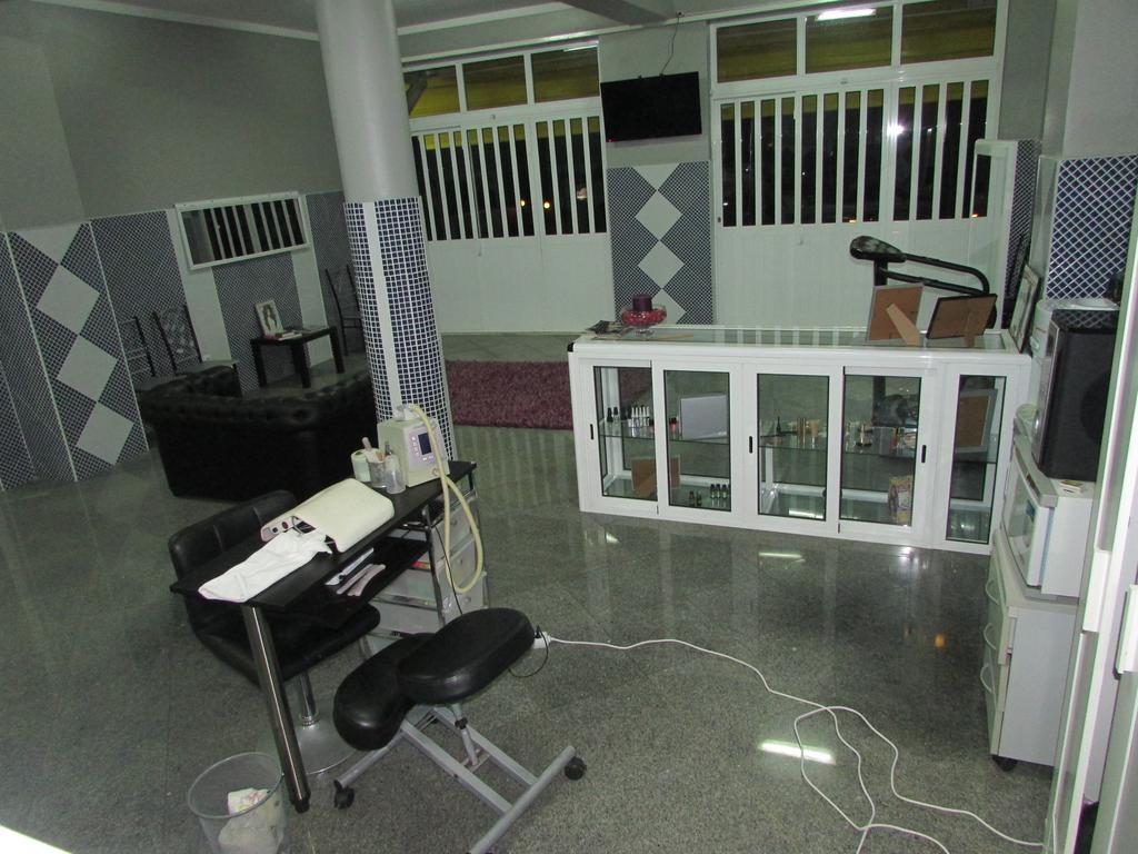 Residencial Girassol, Lda Panzió São Filipe Kültér fotó
